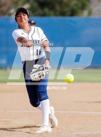 Thumbnail 3 in Ramona @ Del Norte photogallery.