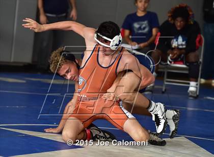 Thumbnail 1 in San Antonio Lee Invitational photogallery.