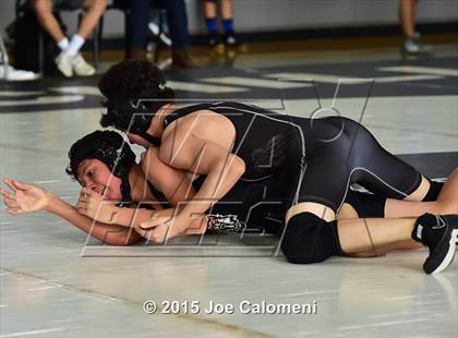 Thumbnail 2 in San Antonio Lee Invitational photogallery.
