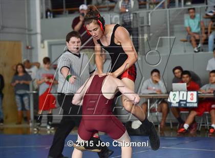 Thumbnail 2 in San Antonio Lee Invitational photogallery.