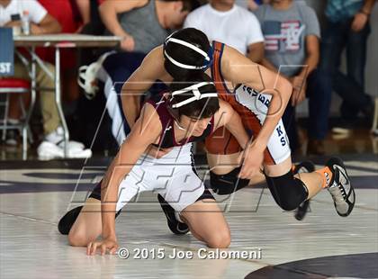 Thumbnail 2 in San Antonio Lee Invitational photogallery.