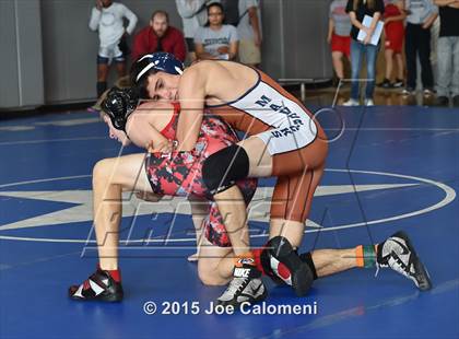 Thumbnail 3 in San Antonio Lee Invitational photogallery.