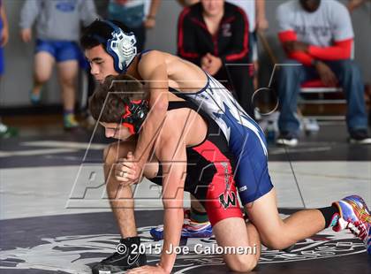 Thumbnail 1 in San Antonio Lee Invitational photogallery.