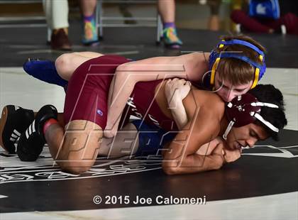 Thumbnail 3 in San Antonio Lee Invitational photogallery.