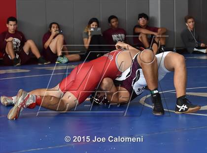 Thumbnail 1 in San Antonio Lee Invitational photogallery.