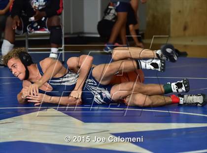 Thumbnail 1 in San Antonio Lee Invitational photogallery.