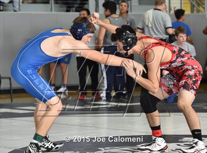 Thumbnail 1 in San Antonio Lee Invitational photogallery.