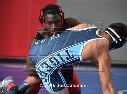 Thumbnail 3 in San Antonio Lee Invitational photogallery.