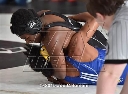 Thumbnail 2 in San Antonio Lee Invitational photogallery.