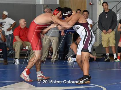 Thumbnail 3 in San Antonio Lee Invitational photogallery.