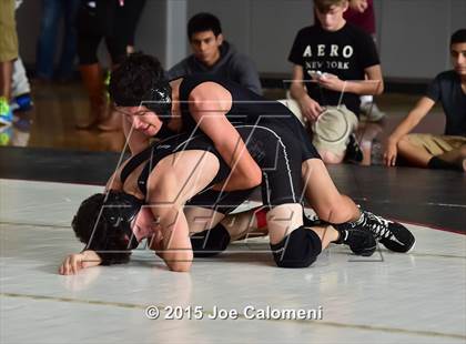 Thumbnail 3 in San Antonio Lee Invitational photogallery.