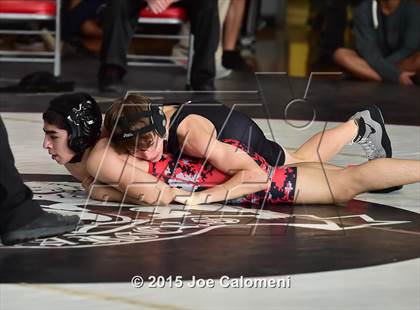 Thumbnail 2 in San Antonio Lee Invitational photogallery.