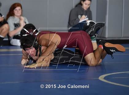 Thumbnail 3 in San Antonio Lee Invitational photogallery.