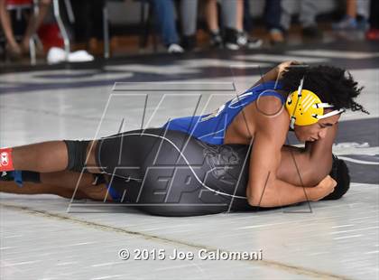 Thumbnail 2 in San Antonio Lee Invitational photogallery.
