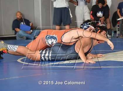 Thumbnail 2 in San Antonio Lee Invitational photogallery.