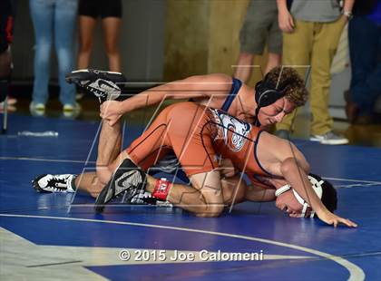 Thumbnail 3 in San Antonio Lee Invitational photogallery.