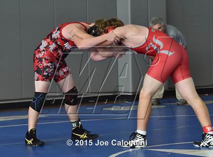 Thumbnail 2 in San Antonio Lee Invitational photogallery.