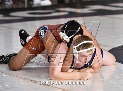 Thumbnail 3 in San Antonio Lee Invitational photogallery.