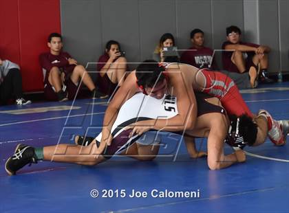 Thumbnail 2 in San Antonio Lee Invitational photogallery.