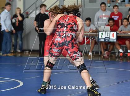 Thumbnail 3 in San Antonio Lee Invitational photogallery.
