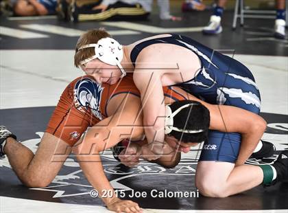 Thumbnail 3 in San Antonio Lee Invitational photogallery.