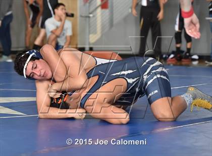 Thumbnail 2 in San Antonio Lee Invitational photogallery.