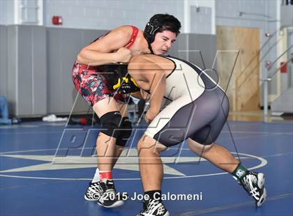 Thumbnail 2 in San Antonio Lee Invitational photogallery.