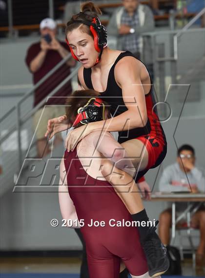 Thumbnail 3 in San Antonio Lee Invitational photogallery.