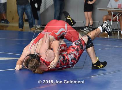 Thumbnail 2 in San Antonio Lee Invitational photogallery.