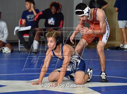 Thumbnail 3 in San Antonio Lee Invitational photogallery.