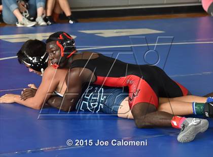 Thumbnail 2 in San Antonio Lee Invitational photogallery.