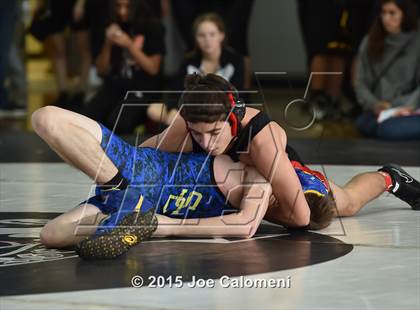 Thumbnail 2 in San Antonio Lee Invitational photogallery.