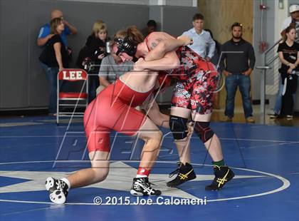Thumbnail 3 in San Antonio Lee Invitational photogallery.