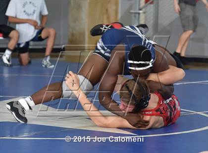 Thumbnail 3 in San Antonio Lee Invitational photogallery.