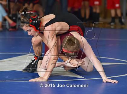 Thumbnail 2 in San Antonio Lee Invitational photogallery.