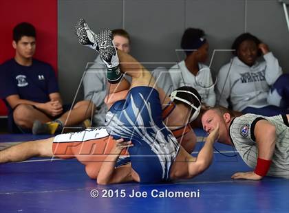 Thumbnail 2 in San Antonio Lee Invitational photogallery.