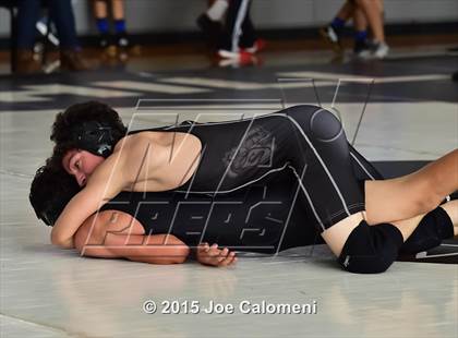 Thumbnail 2 in San Antonio Lee Invitational photogallery.