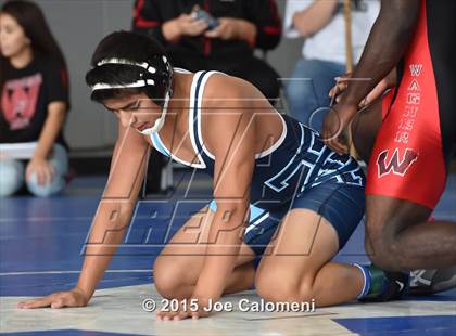 Thumbnail 2 in San Antonio Lee Invitational photogallery.