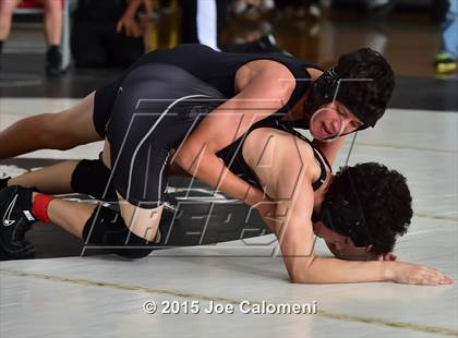 Thumbnail 1 in San Antonio Lee Invitational photogallery.