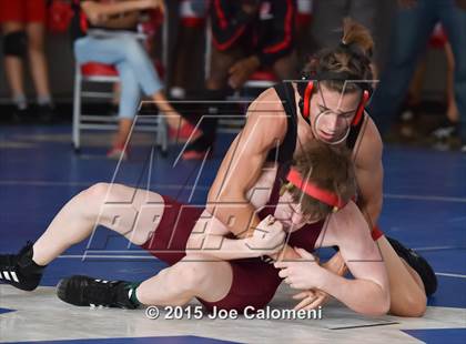 Thumbnail 3 in San Antonio Lee Invitational photogallery.