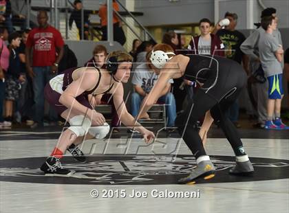 Thumbnail 2 in San Antonio Lee Invitational photogallery.
