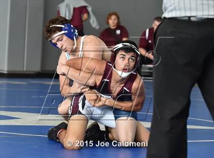 Thumbnail 2 in San Antonio Lee Invitational photogallery.