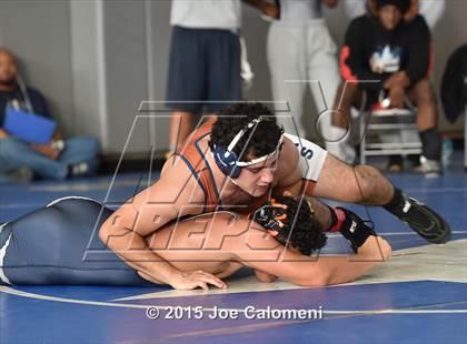 Thumbnail 1 in San Antonio Lee Invitational photogallery.