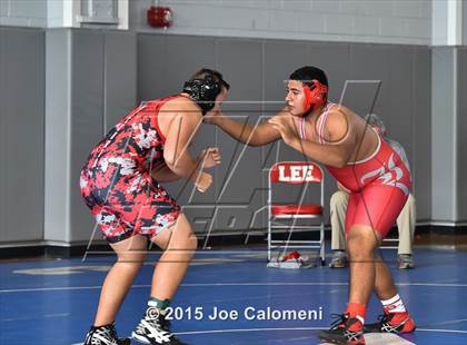 Thumbnail 3 in San Antonio Lee Invitational photogallery.