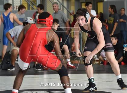 Thumbnail 2 in San Antonio Lee Invitational photogallery.