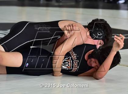 Thumbnail 2 in San Antonio Lee Invitational photogallery.