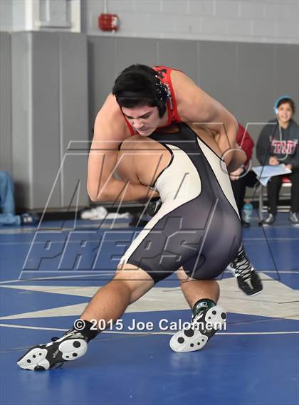 Thumbnail 3 in San Antonio Lee Invitational photogallery.