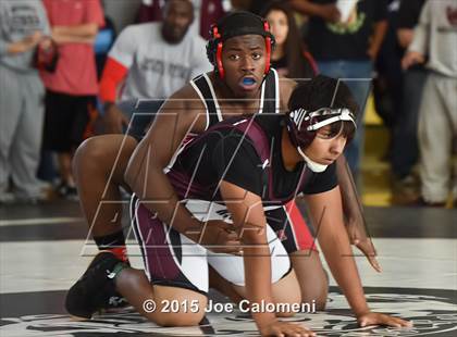 Thumbnail 2 in San Antonio Lee Invitational photogallery.