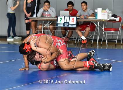 Thumbnail 2 in San Antonio Lee Invitational photogallery.