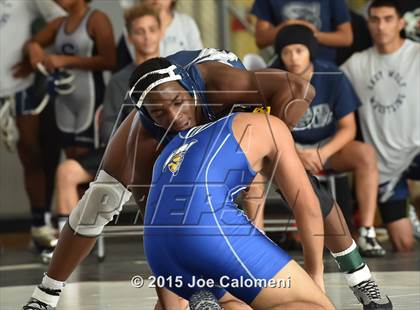 Thumbnail 2 in San Antonio Lee Invitational photogallery.